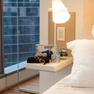 Staycation Full Floor Suite Daily 2 pax HKD 300 Dining Voucher per